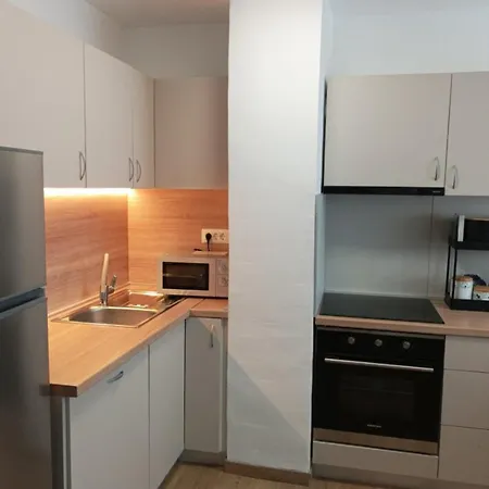 Casa Mia 2 *