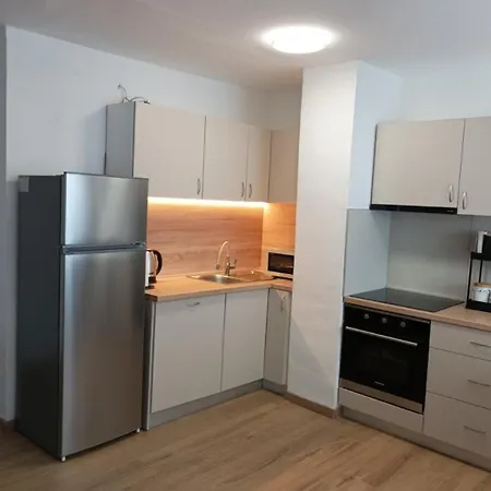 Apartment Casa Mia 2 *