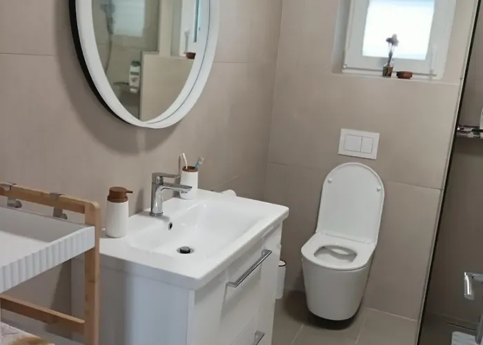 Casa Mia 2 *